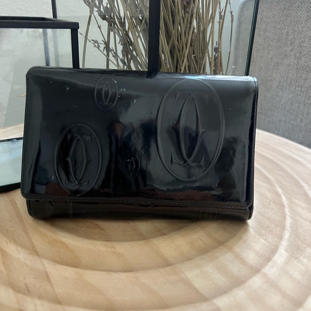 Black Cartier wallet